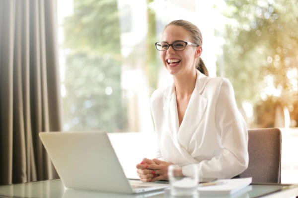hr professional consultant commitment